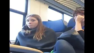 Vadia loira com tesã ...
