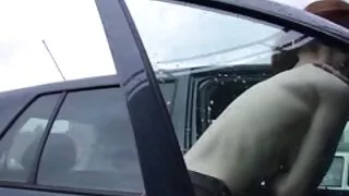 Apetitosa morena bem ...