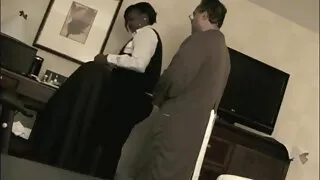 Prostituta tatuada l ...