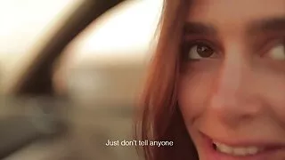 Morena curvilínea ví ...
